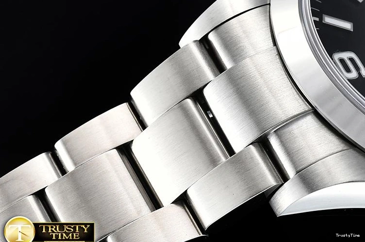 0924 ROLEXP1020 – Explorer TechFriendly 964